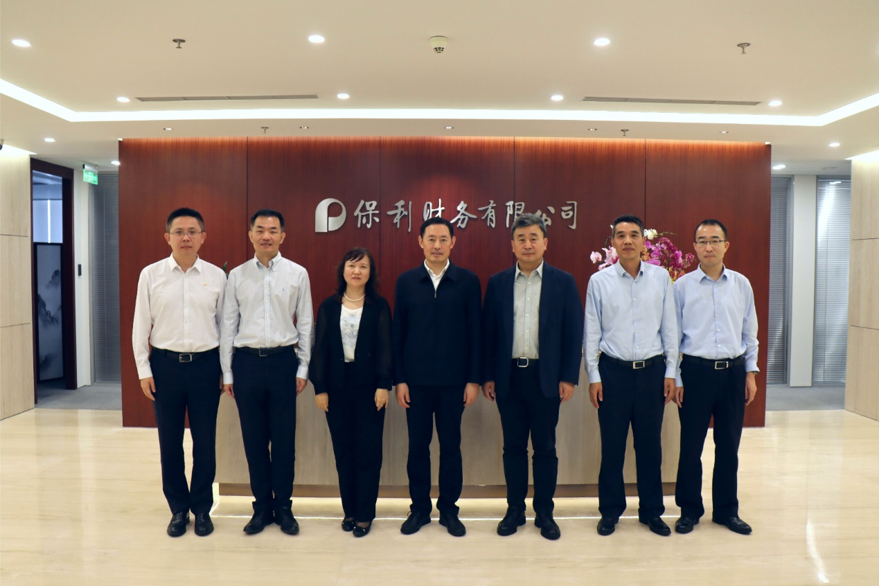 农业银行与保利财务开展业务交流